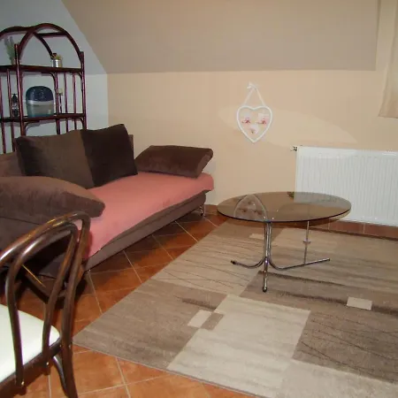 Apartment Greta *