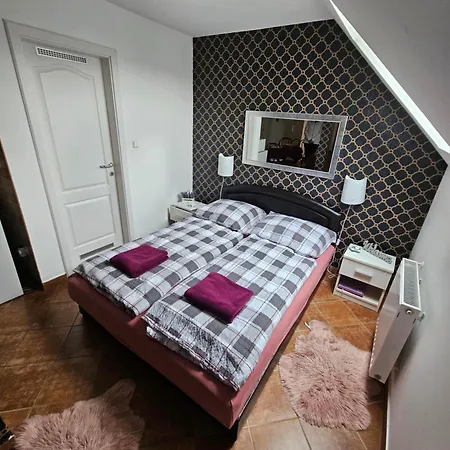 Greta Apartment
