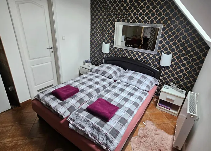 Greta Apartman
